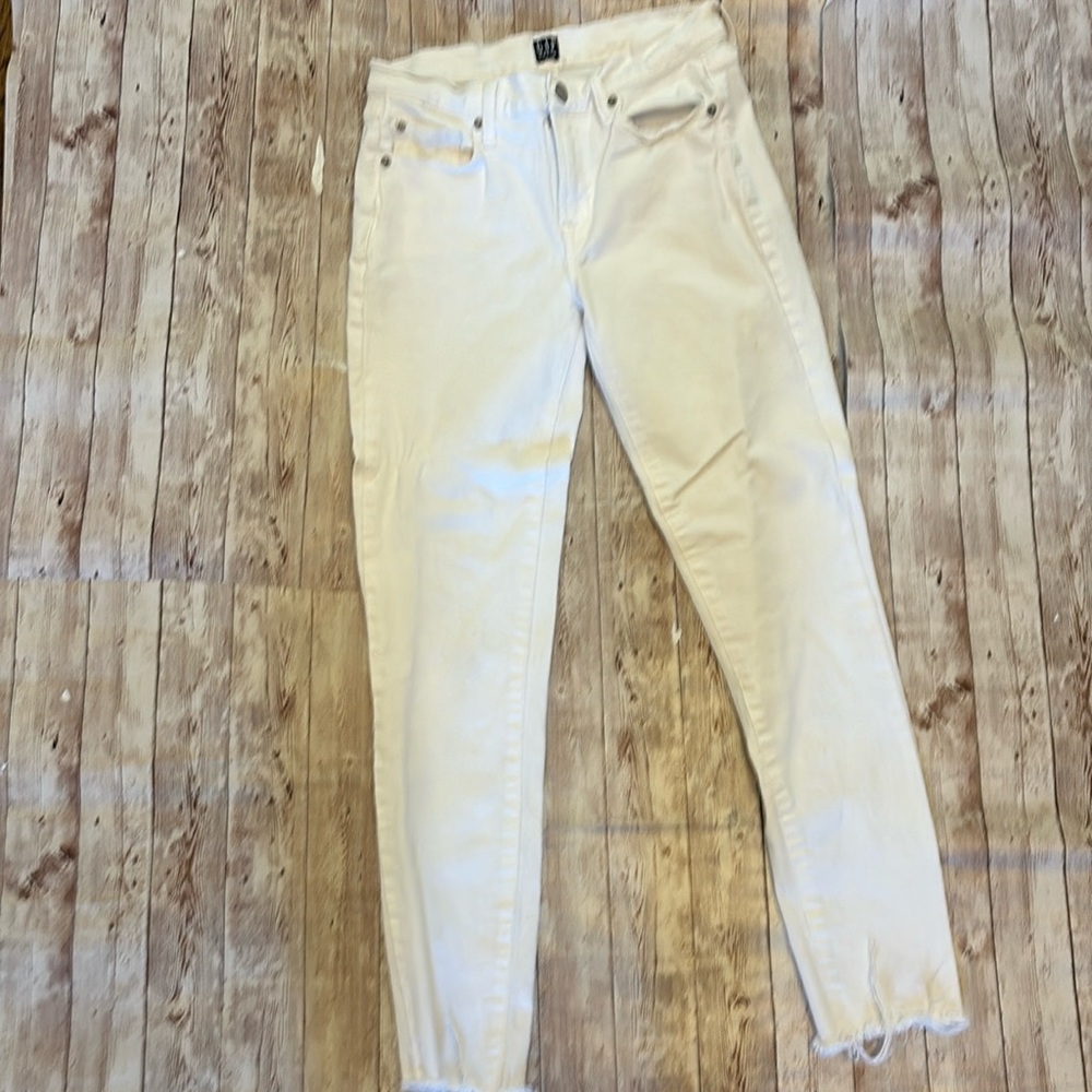 Gap Skinny Cropped White Jeans